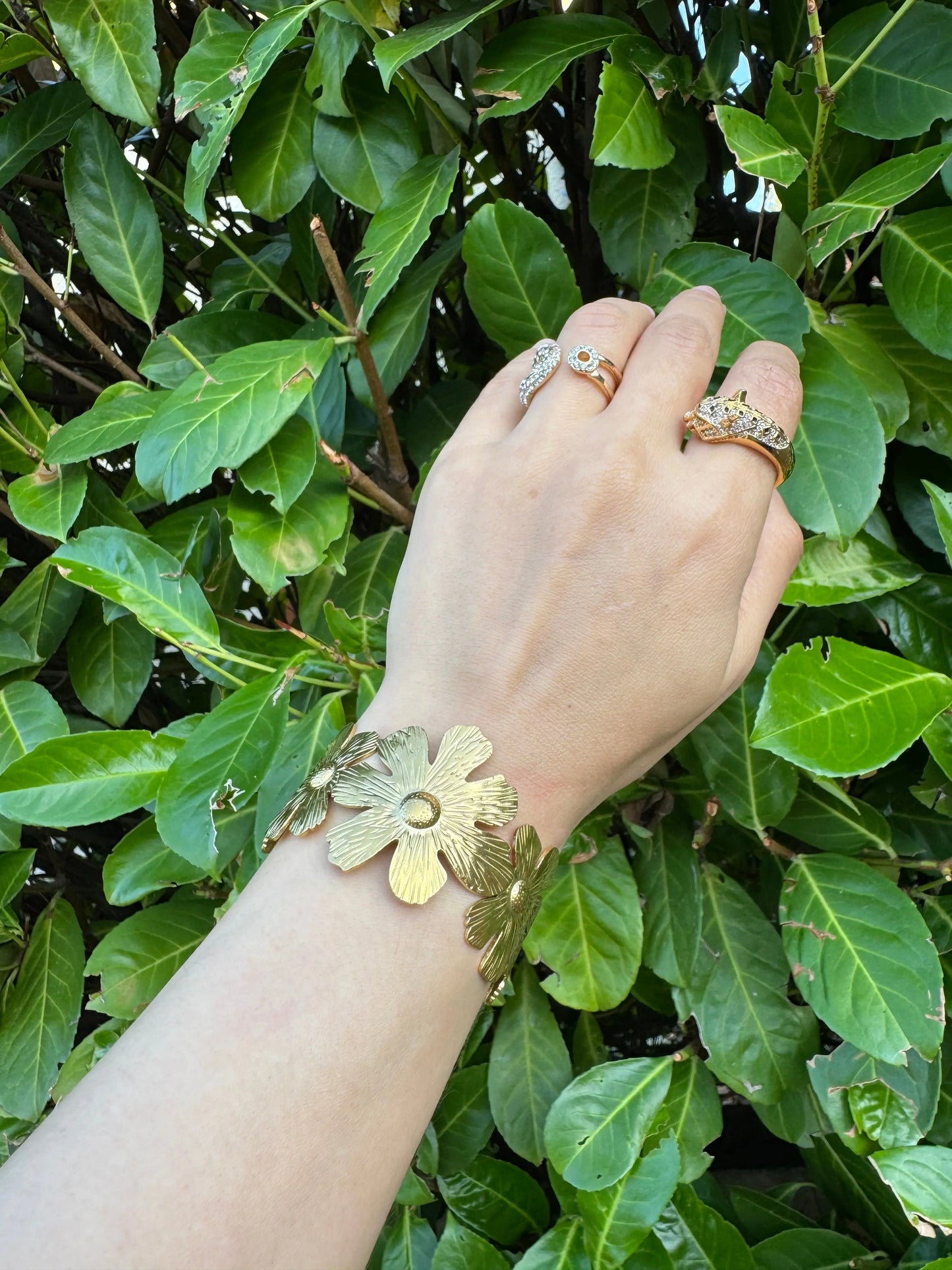 Bracelet Fleuri en Acier Inoxydable ARMINE'S STYLE HUB