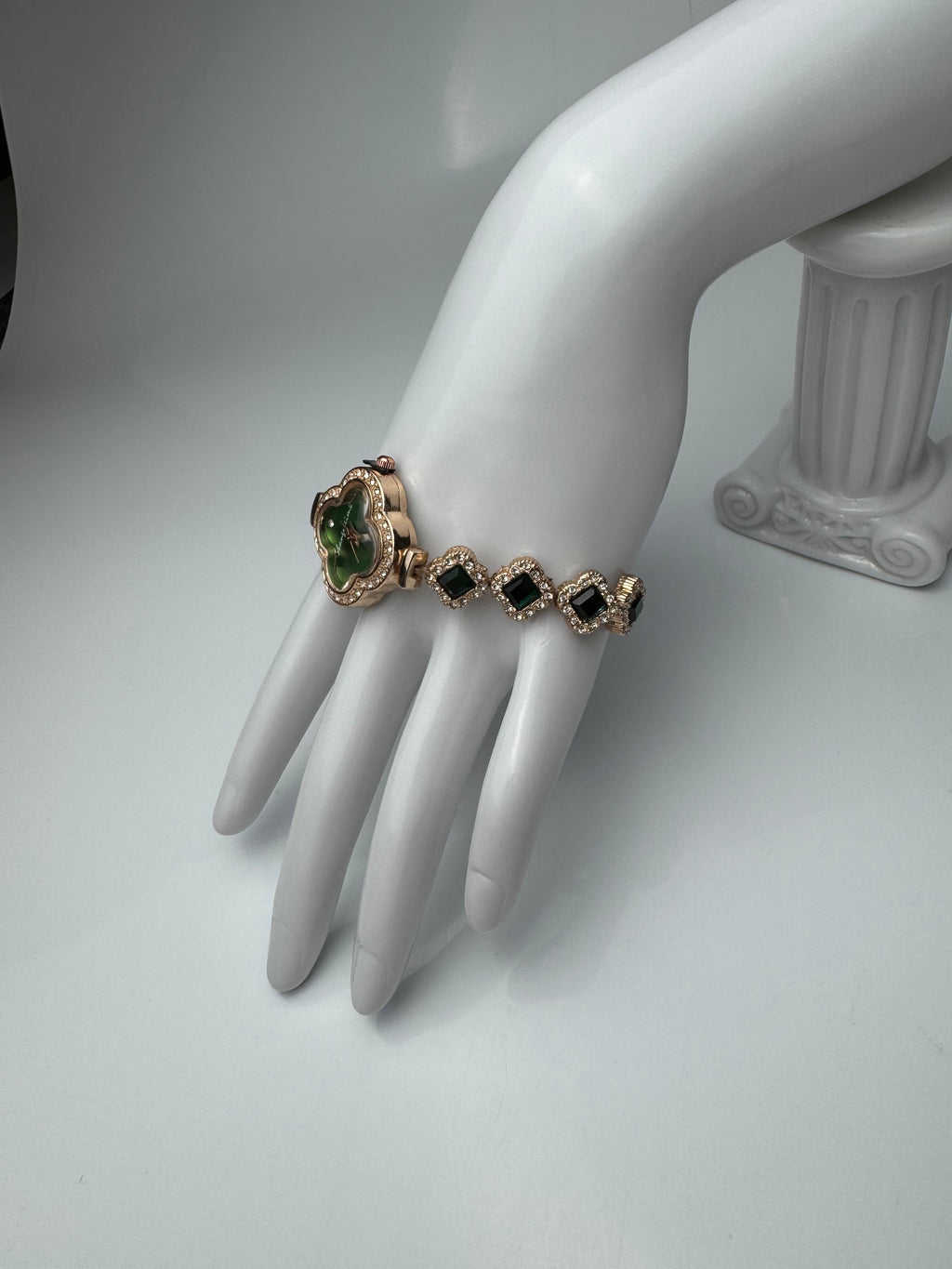 Montre Femme – Bracelet Trèfle, Pierre , Acier Inoxydable