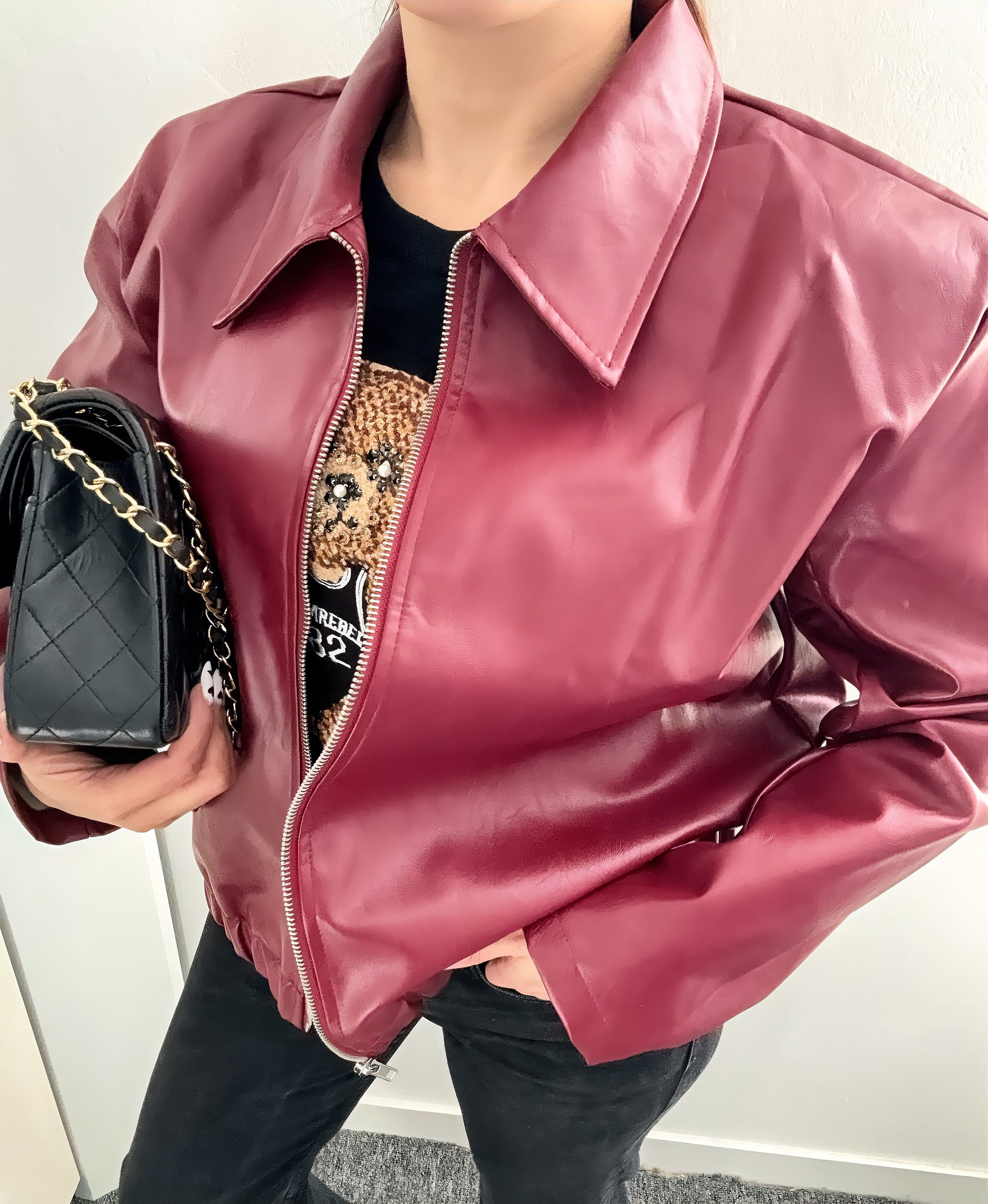 Veste en similicuir Bordeaux oversize, tendance 2025 - ARMINE'S STYLE HUB