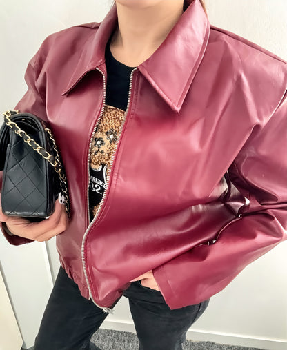 Veste en similicuir Bordeaux oversize, tendance 2025 - ARMINE'S STYLE HUB
