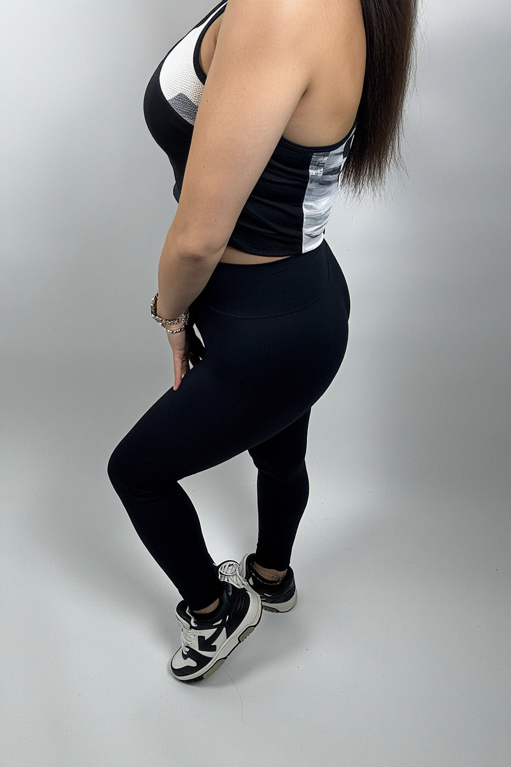 Legging sport yoga sans couture femme – Taille haute, contrôle du ventre et effet liftant