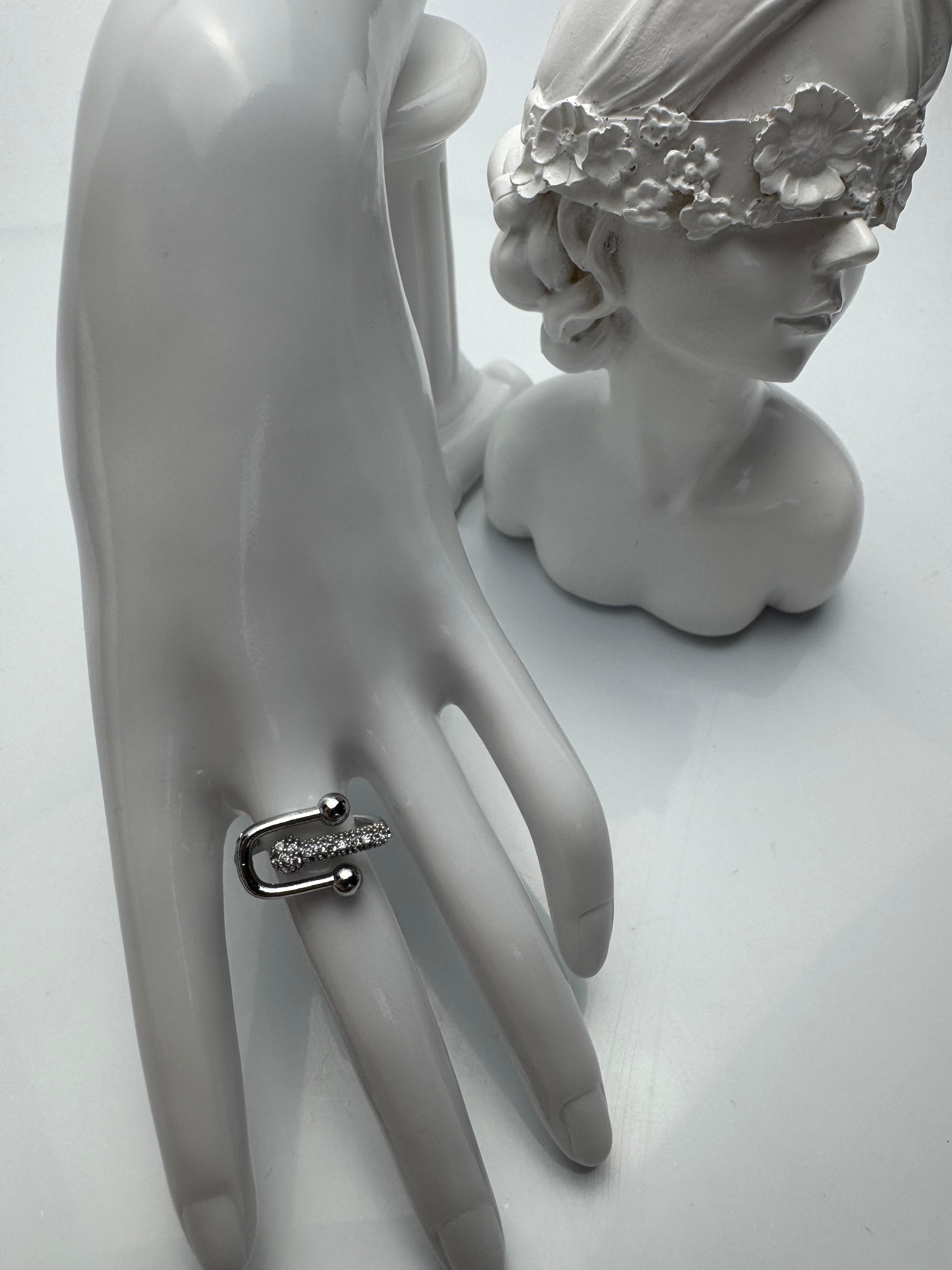 Bague en stresse Zirconium réglable, couleur argent