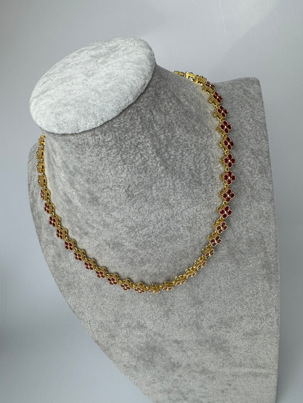 Collier Fleurs – Laiton Plaqué Or 18K