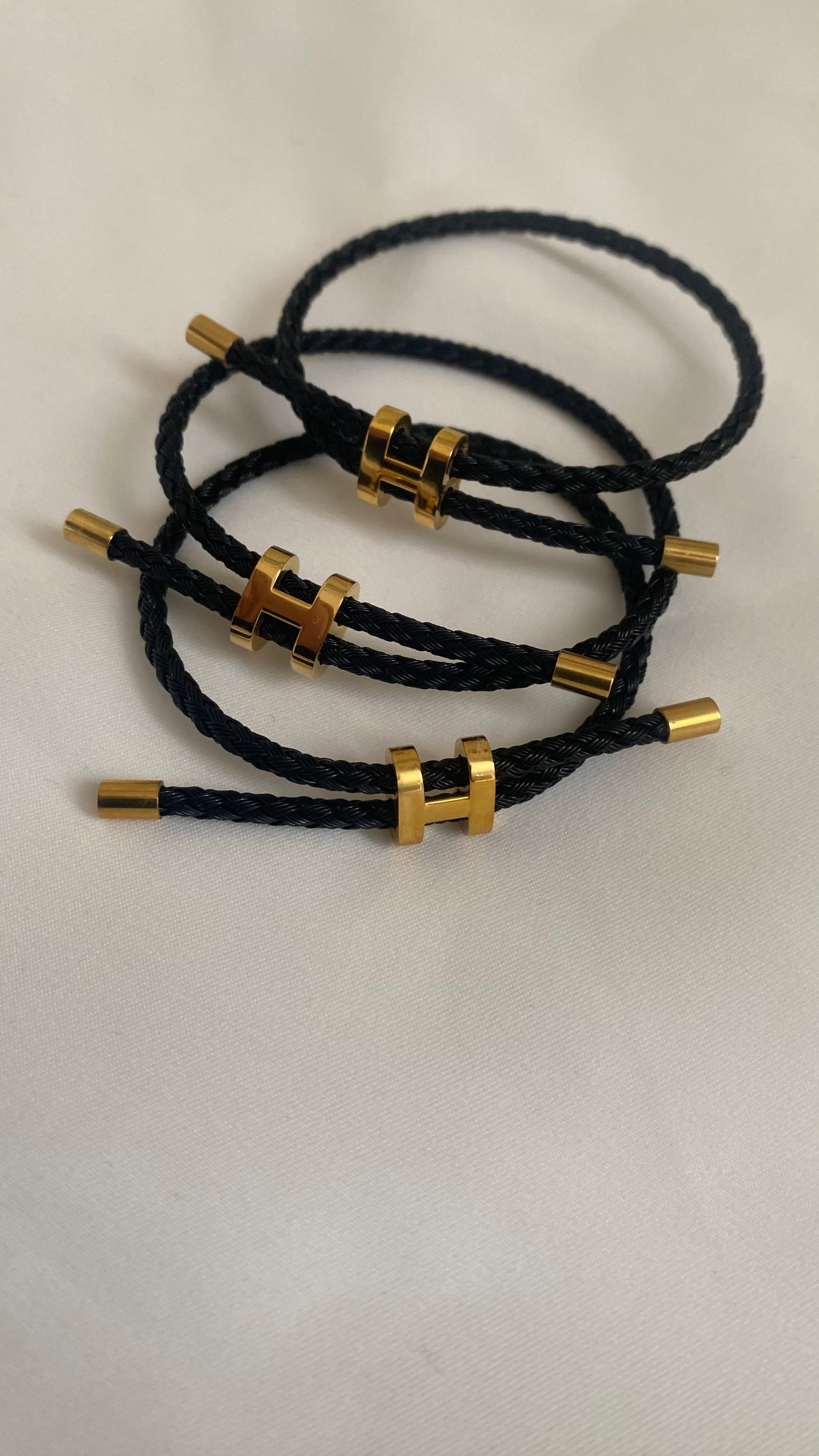 bracelet ajustable en acier inoxydable - ARMINE'S STYLE HUB