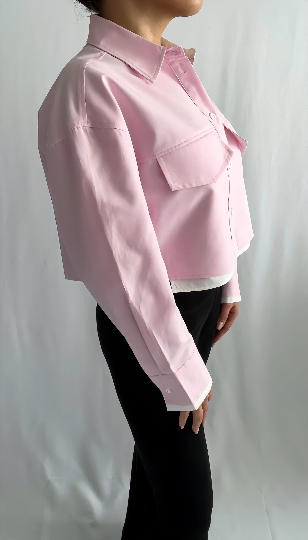 Chemise courte en popeline, élégante et légère - ARMINE'S STYLE HUB
