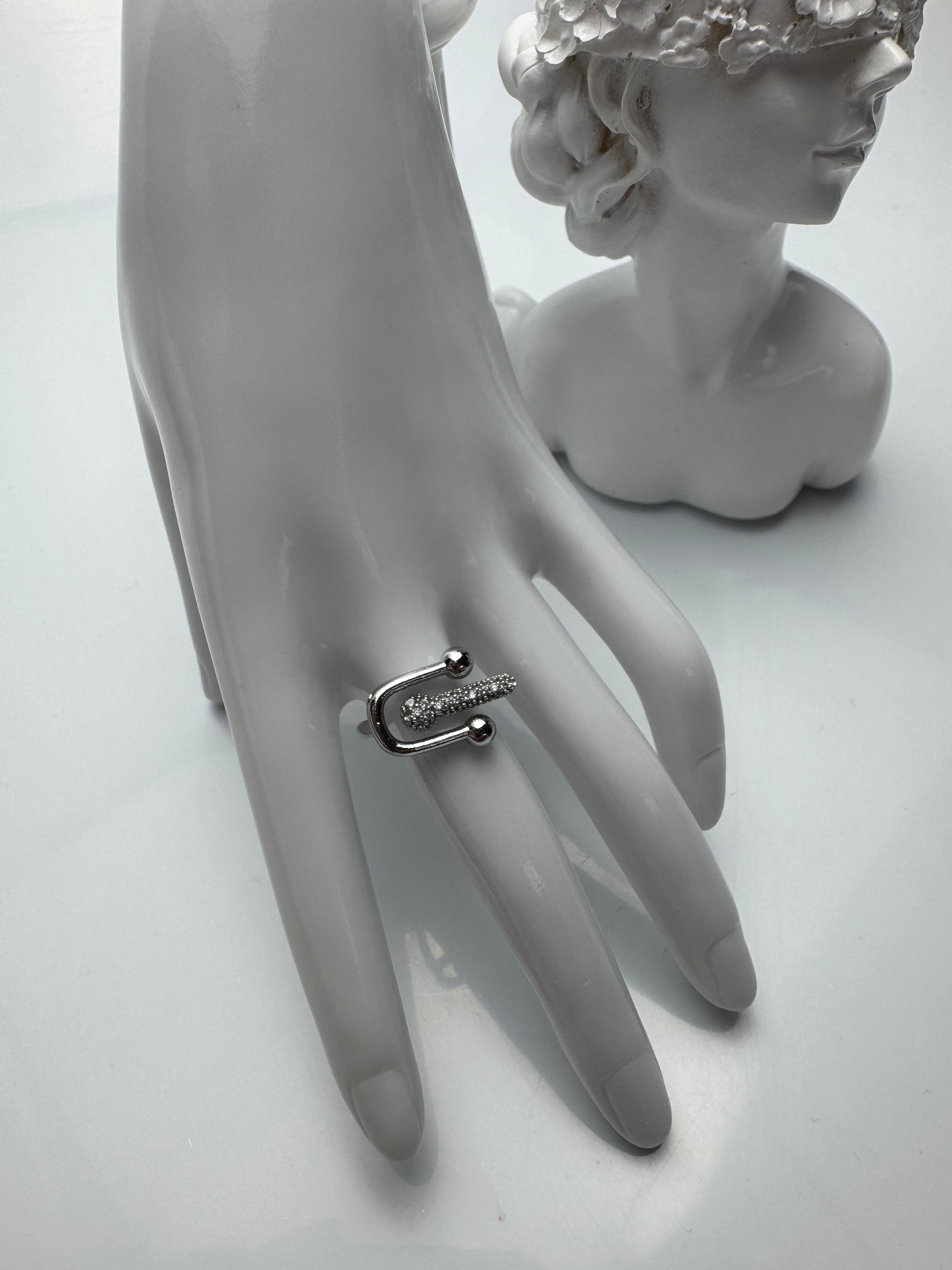 Bague en stresse Zirconium réglable, couleur argent