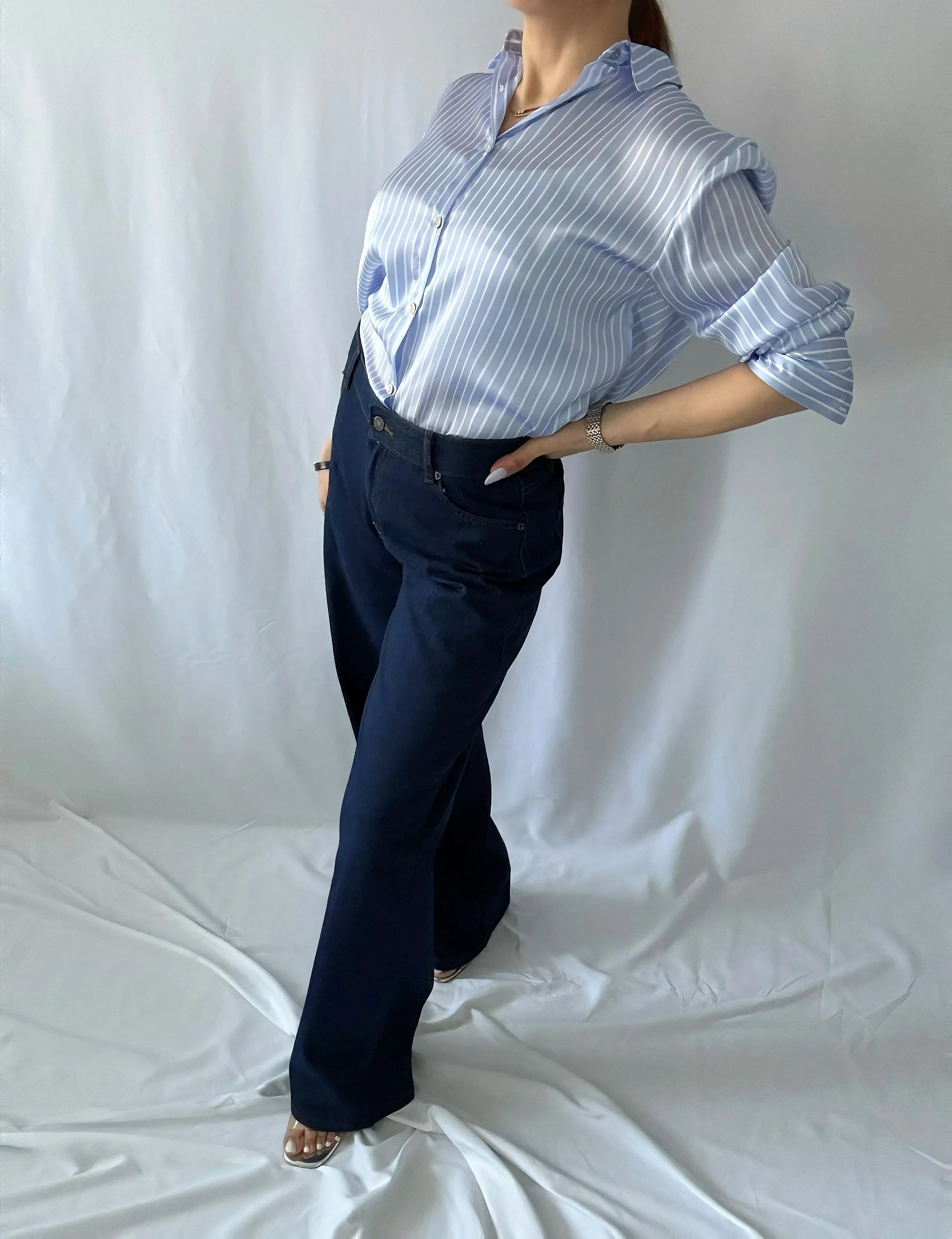 Jeans à jambes larges droites pour femmes – Coupe boyfriend en denim brut - ARMINE'S STYLE HUB