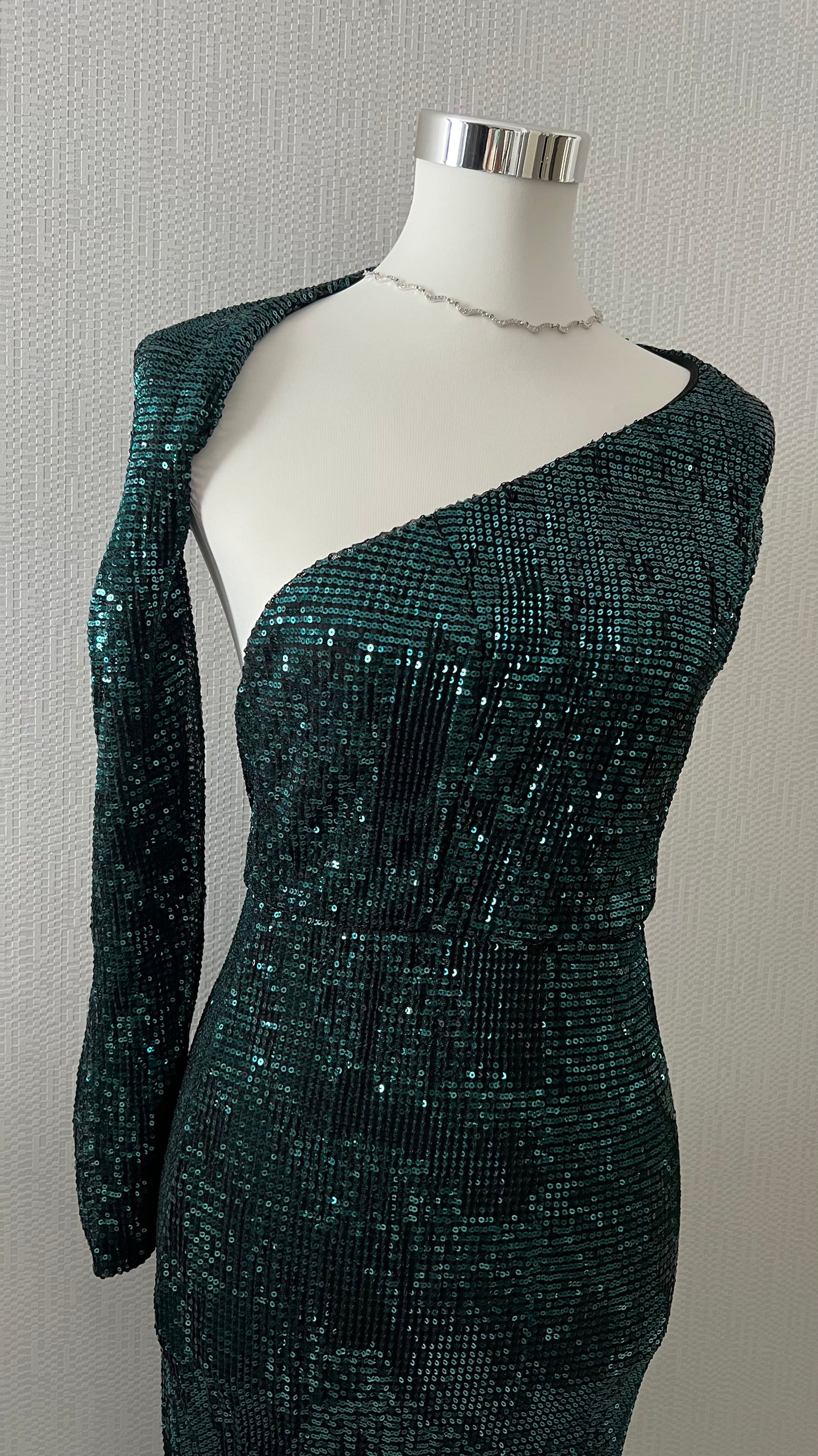 Robe de soirée élégante glamour Anita - ARMINE'S STYLE HUB