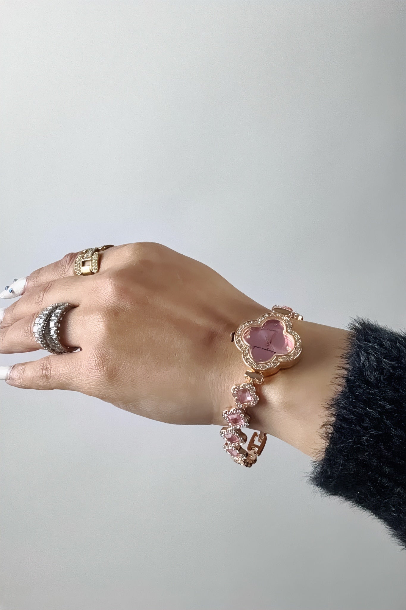 Montre Femme AHM Quartz – Bracelet Trèfle, Pierre , Acier Inoxydable