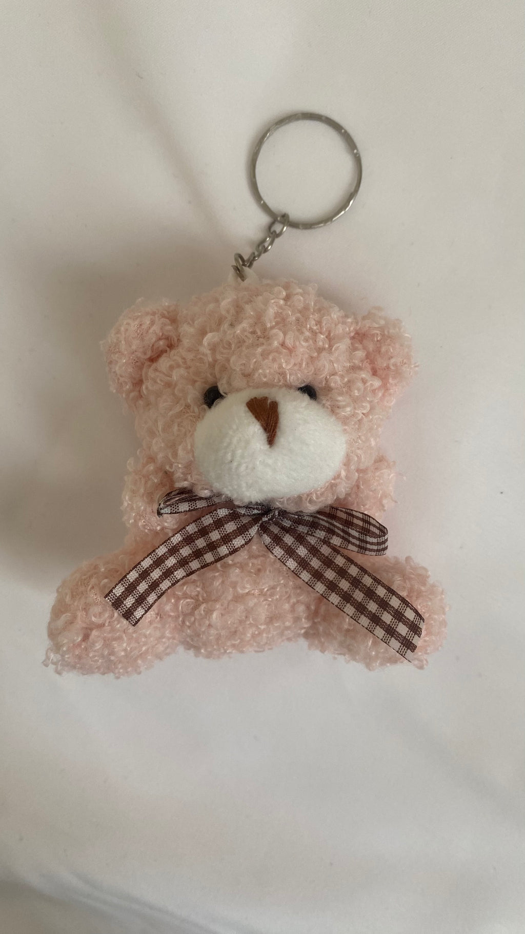 Porte-clé ourson en peluche - ARMINE'S STYLE HUB
