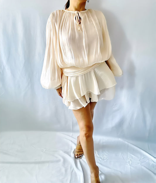 Robe Plissée Bohème Chic – Écru Doux - ARMINE'S STYLE HUB