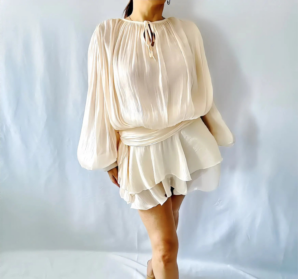 Robe Plissée Bohème Chic – Écru Doux
