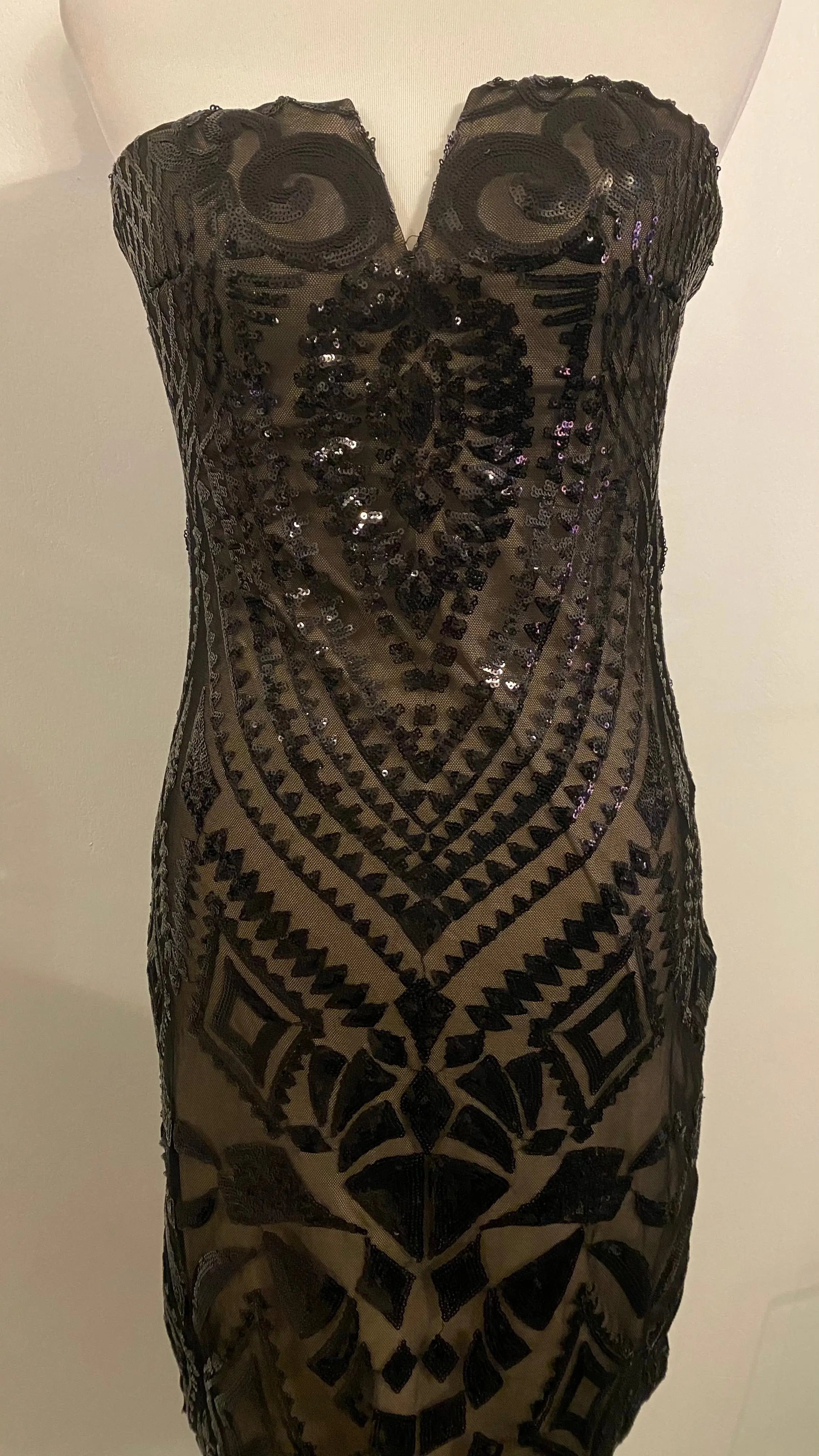 Robe bustier moulante à sequins - ARMINE'S STYLE HUB