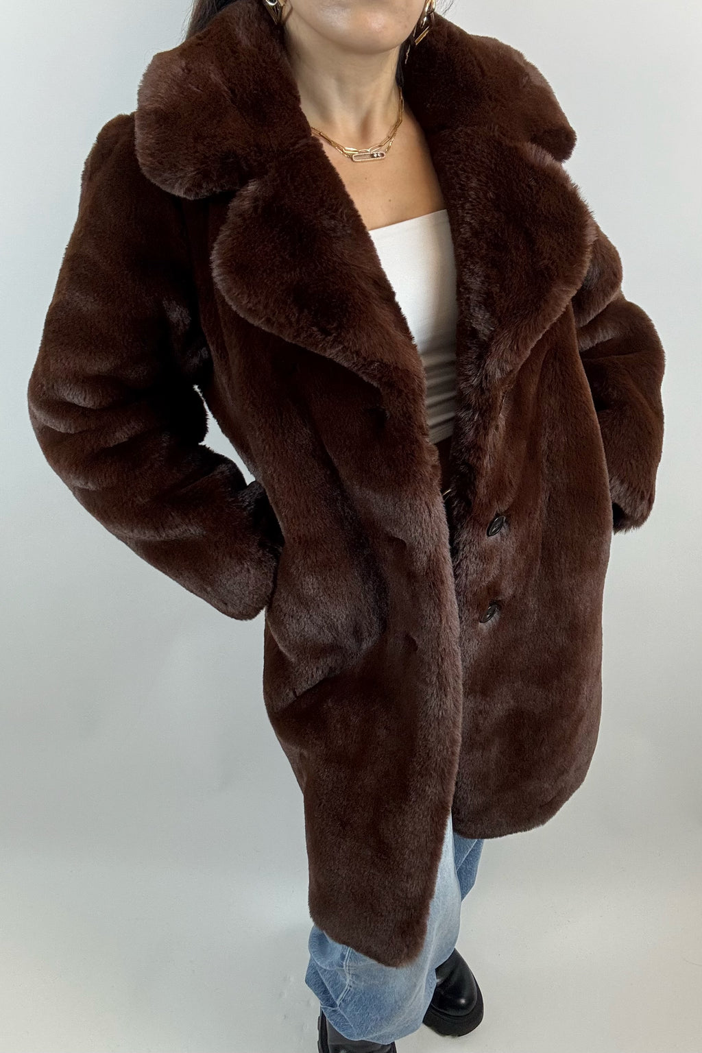 THE KOOPLES Manteau Long en Fausse Fourrure Marron - Tendance et Élégant
