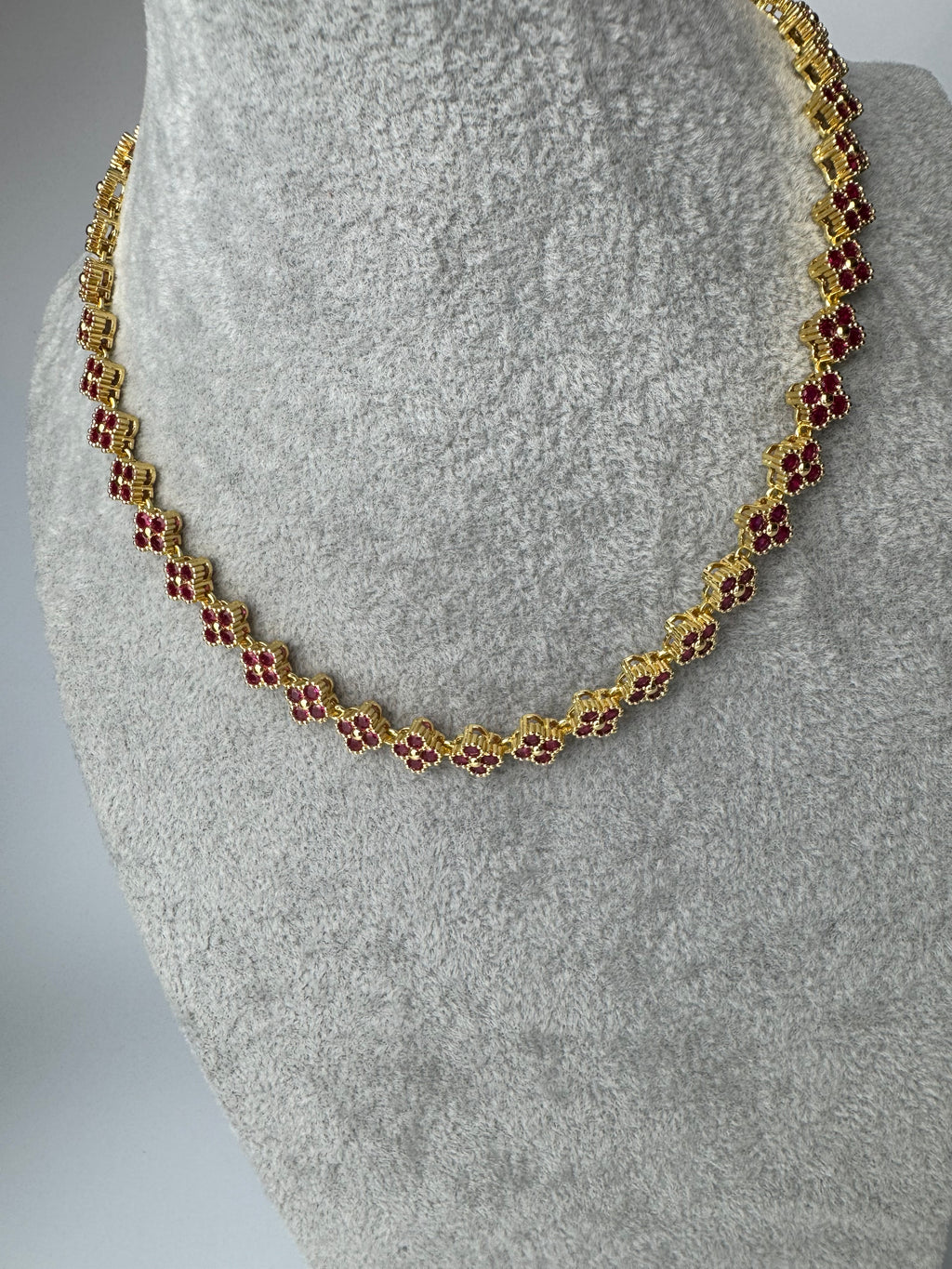 Collier Fleurs – Laiton Plaqué Or 18K