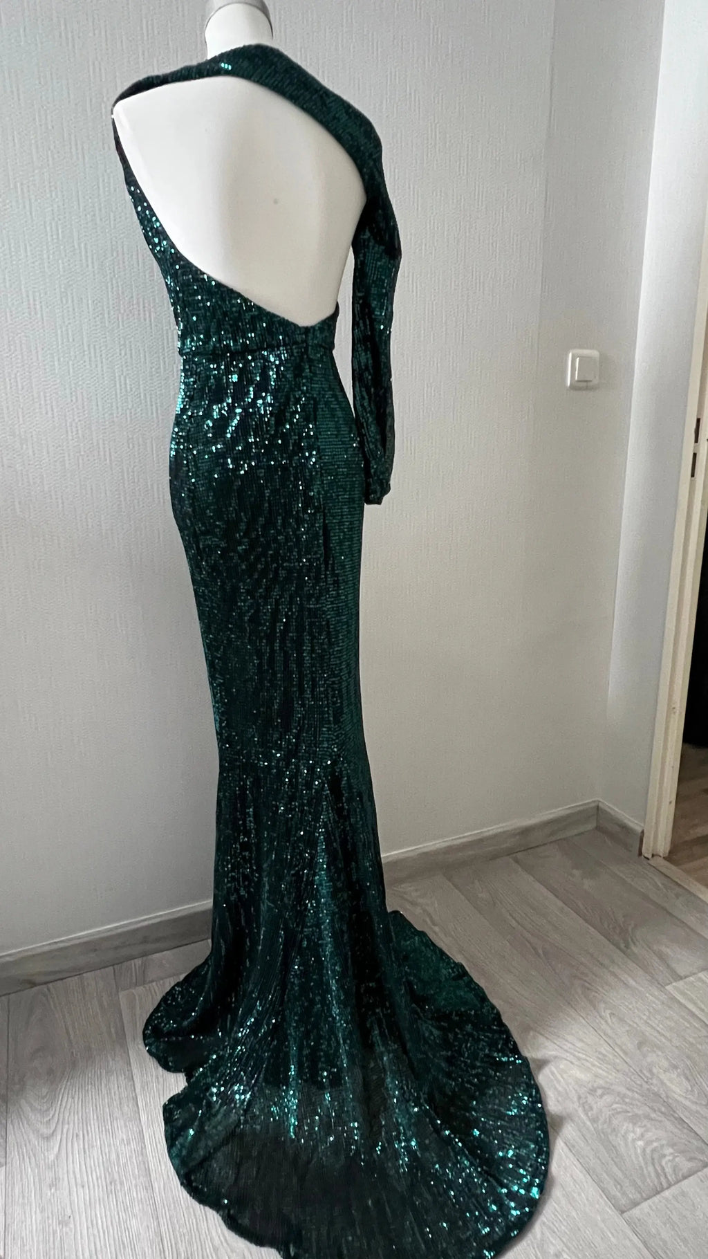 Robe de soirée élégante glamour Anita - ARMINE'S STYLE HUB