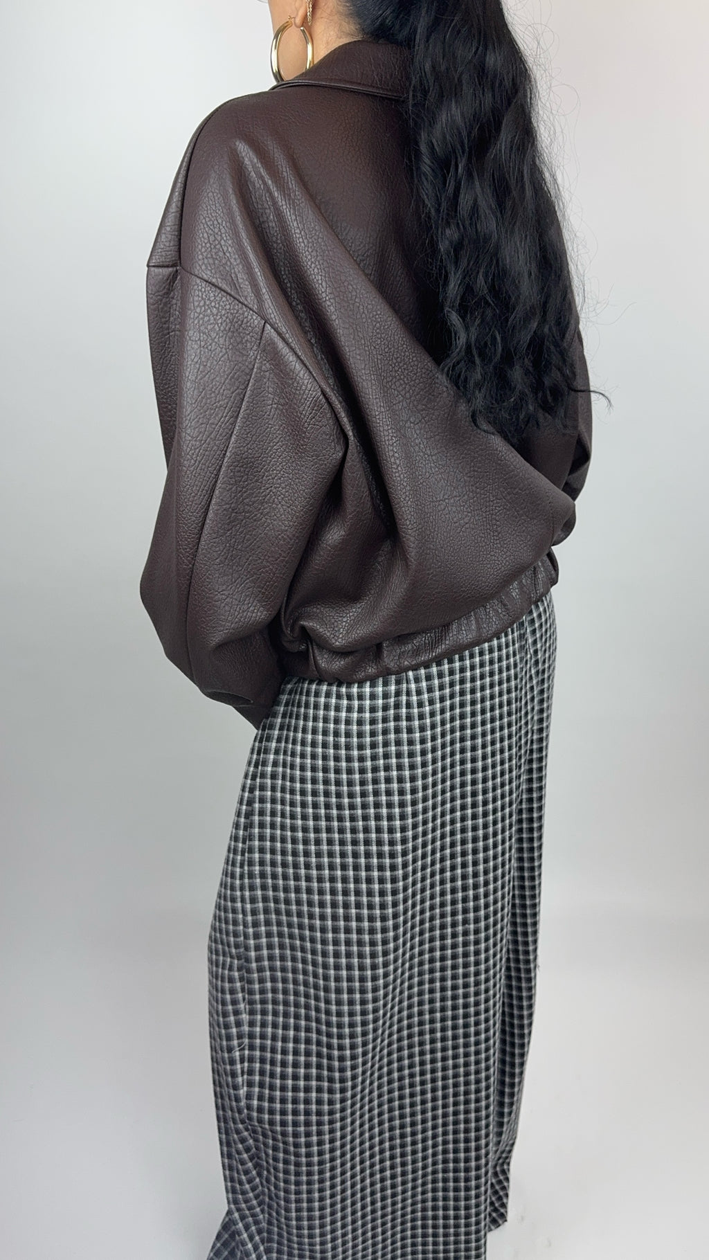 Veste Bomber Oversize en Similicuir Chocolat – Élégance & Tendance
