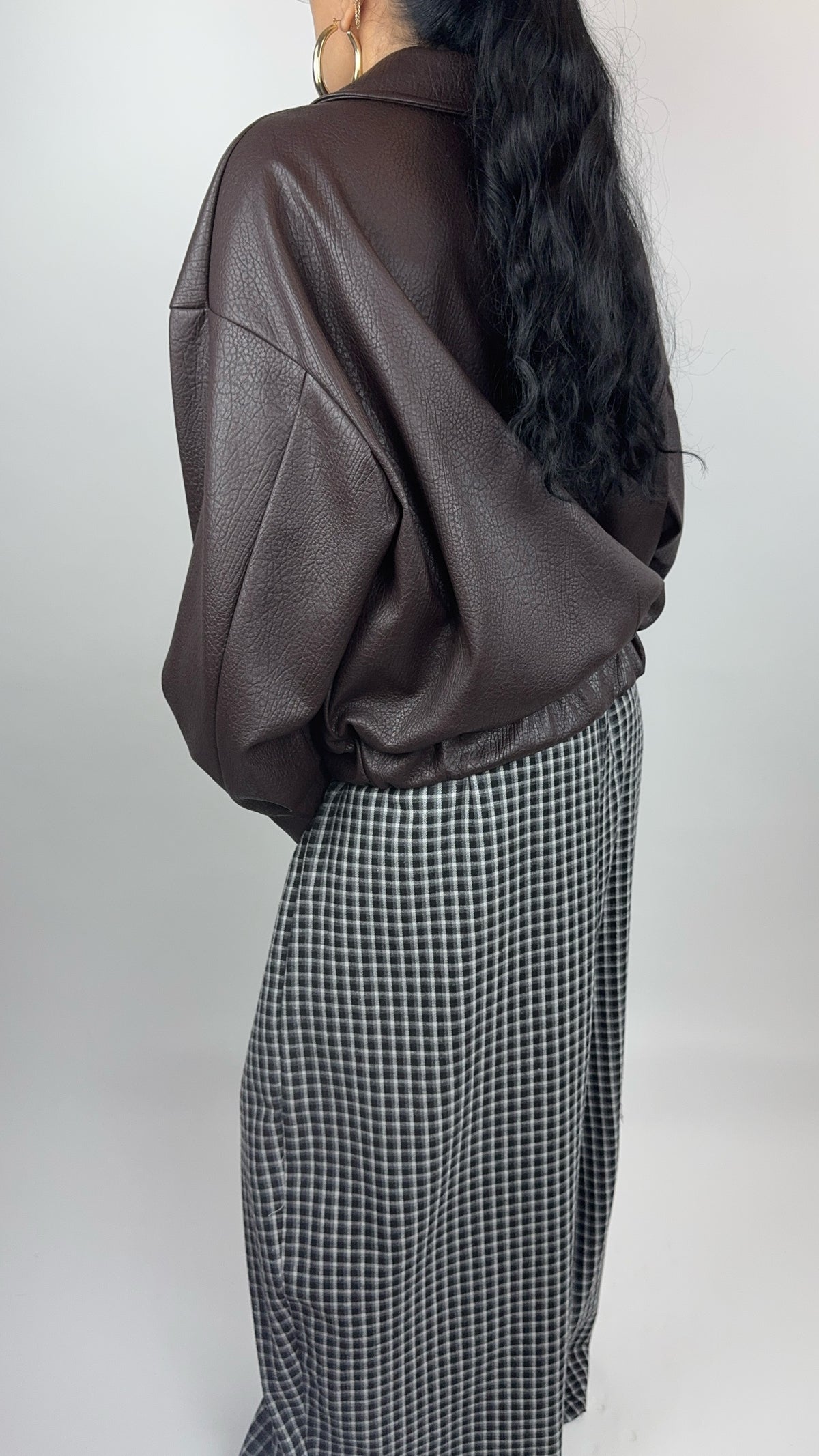 Veste Bomber Oversize en Similicuir Chocolat – Élégance & Tendance