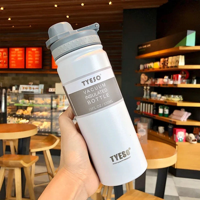 Gourde Isotherme Tyeso 750ml en Acier Inoxydable - ARMINE'S STYLE HUB