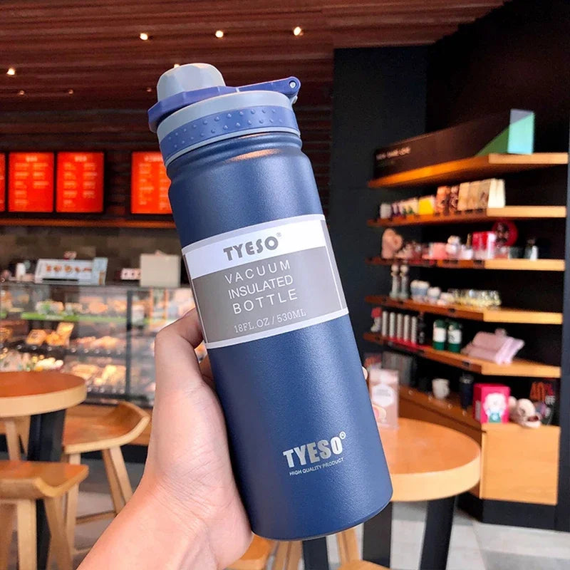 Gourde Isotherme Tyeso 750ml en Acier Inoxydable - ARMINE'S STYLE HUB
